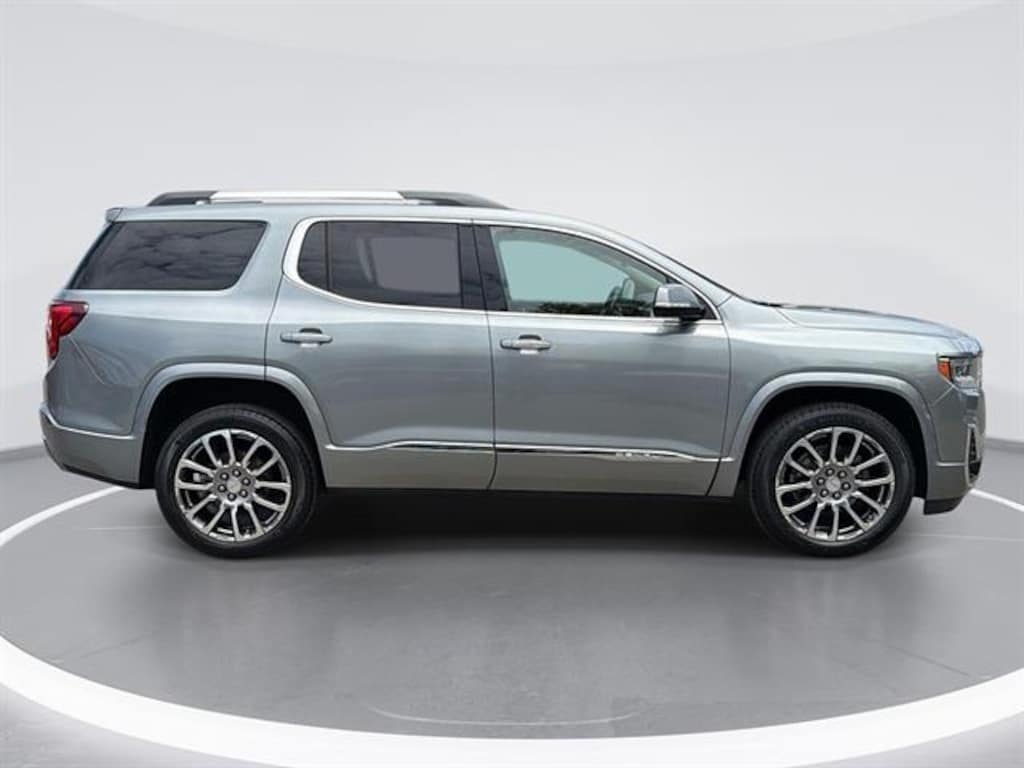 Used 2023 GMC Acadia Denali SUV