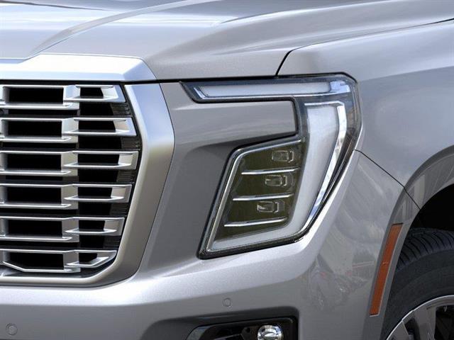 2026 GMC Yukon Denali - Photo 10