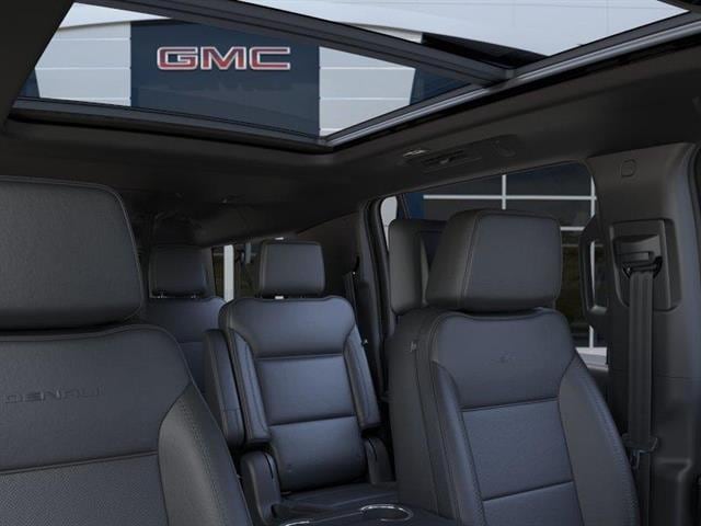 2026 GMC Yukon XL Denali - Photo 24