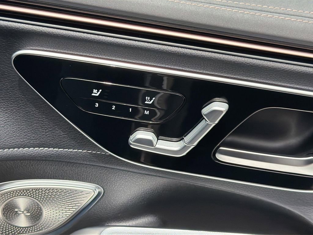 2025 Mercedes-Benz EQE SUV Base - Photo 32