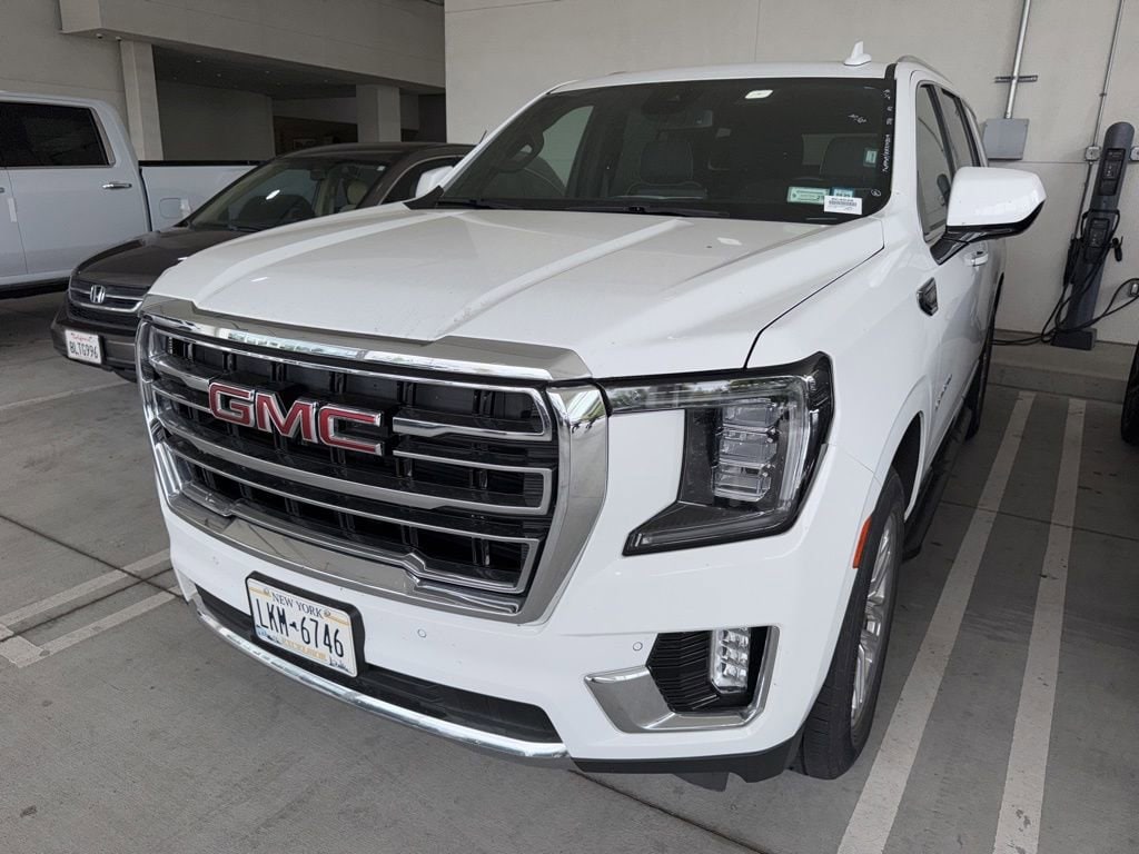 2024 GMC Yukon 4WD SLT's photo