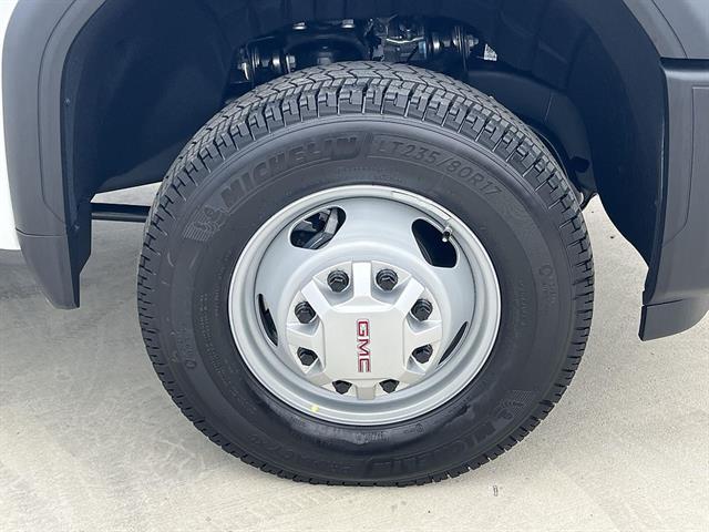 2026 GMC Sierra 3500HD Pro - Photo 31