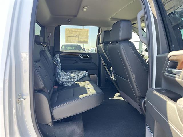 2026 GMC Sierra 3500HD Denali - Photo 31