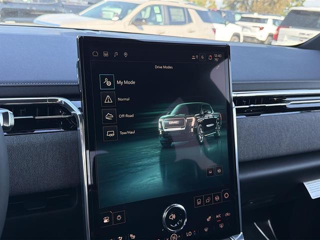 2026 GMC Sierra EV Elevation - Photo 17