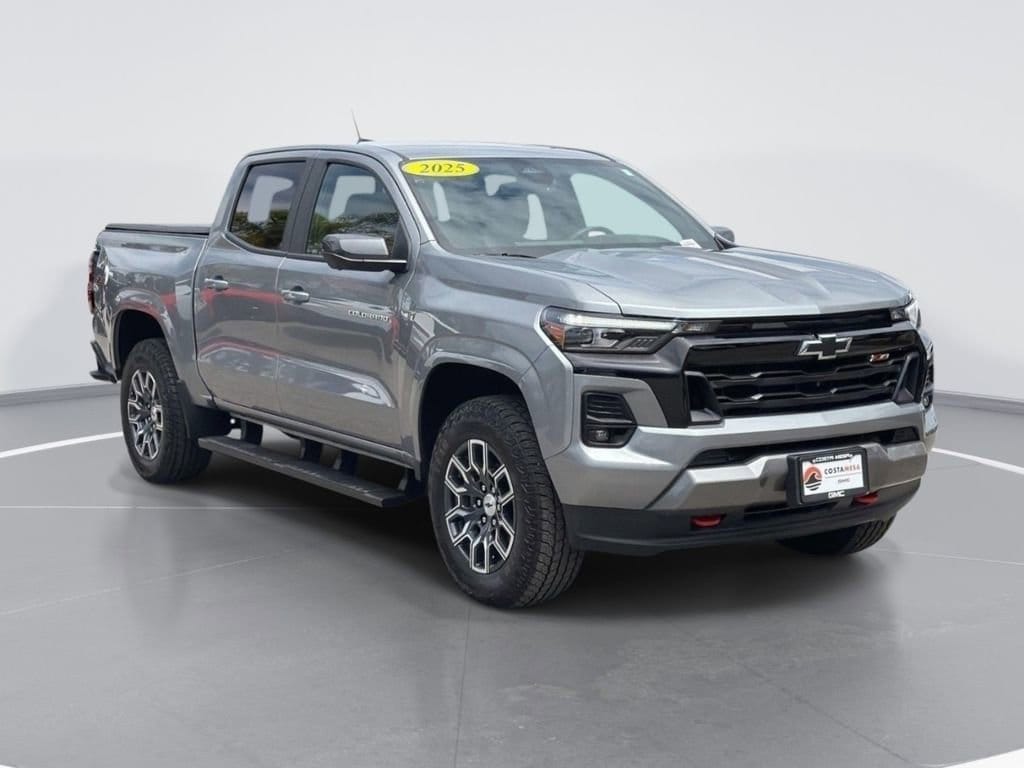 2025 Chevrolet Colorado 4WD Z71 Crew Cab Short Box's photo