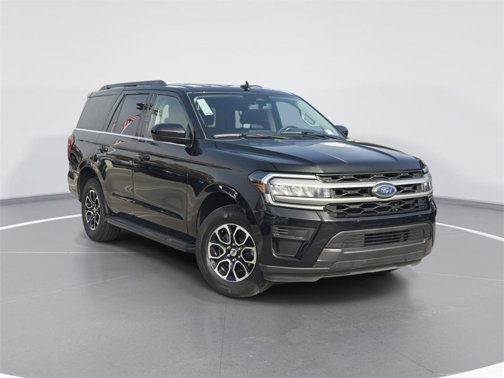 2024 Ford Expedition XLT's photo
