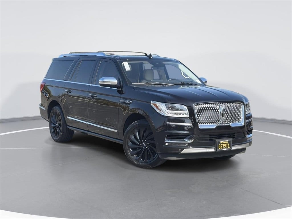 2021 Lincoln Navigator Black Label L's photo