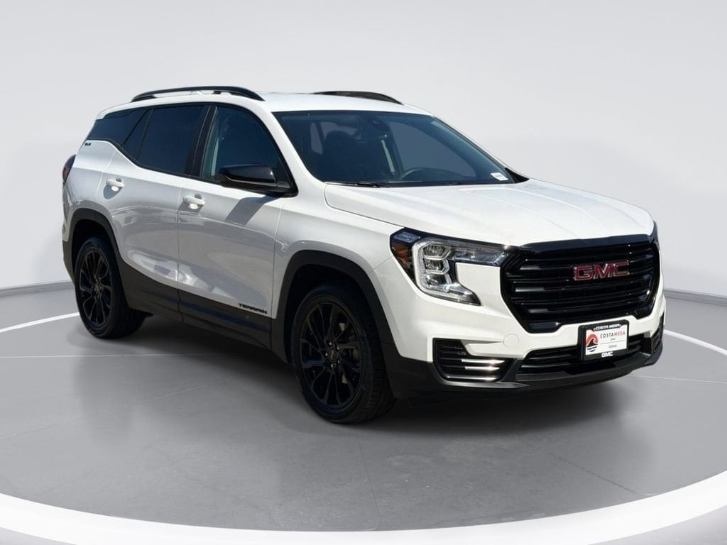 2023 GMC Terrain SLE FWD's photo