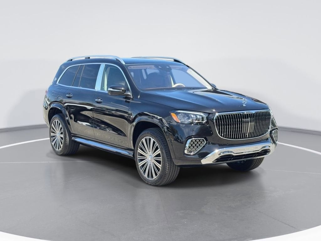 2026 Mercedes-Benz GLS Maybach GLS 600's photo