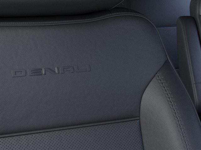 2026 GMC Yukon Denali - Photo 21
