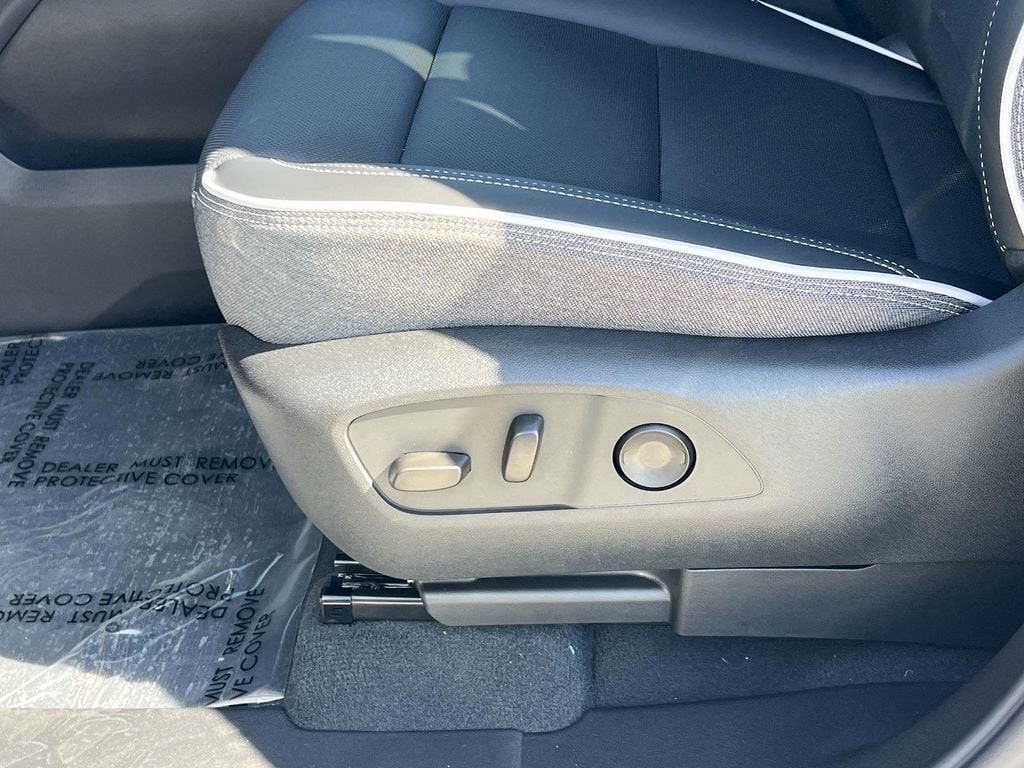 2026 GMC Sierra EV Elevation - Photo 22