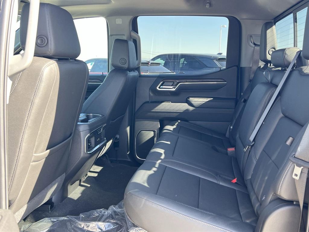 2026 GMC Sierra 1500 SLT - Photo 25
