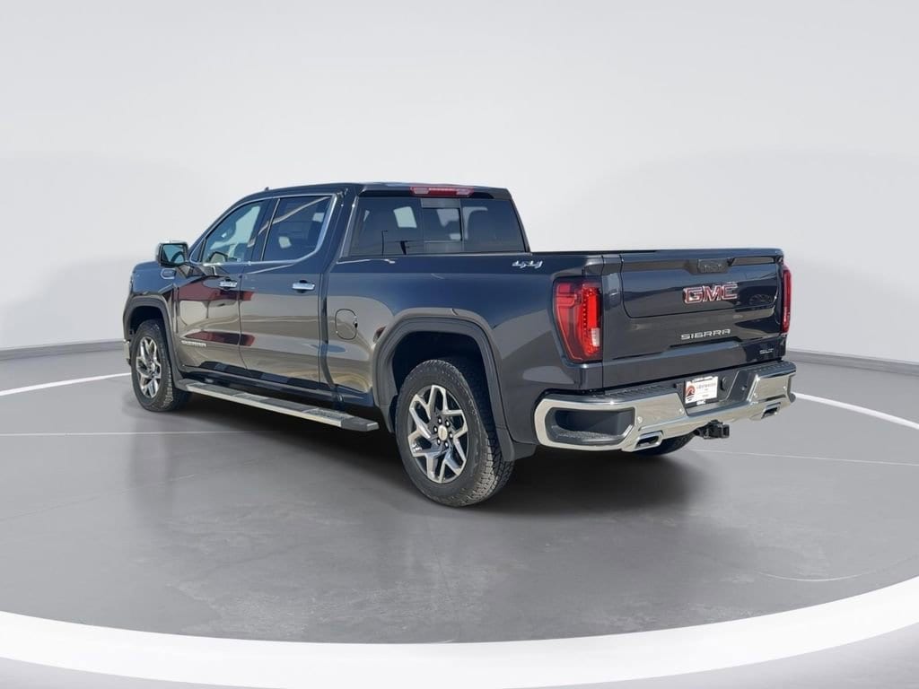 2026 GMC Sierra 1500 SLT - Photo 6