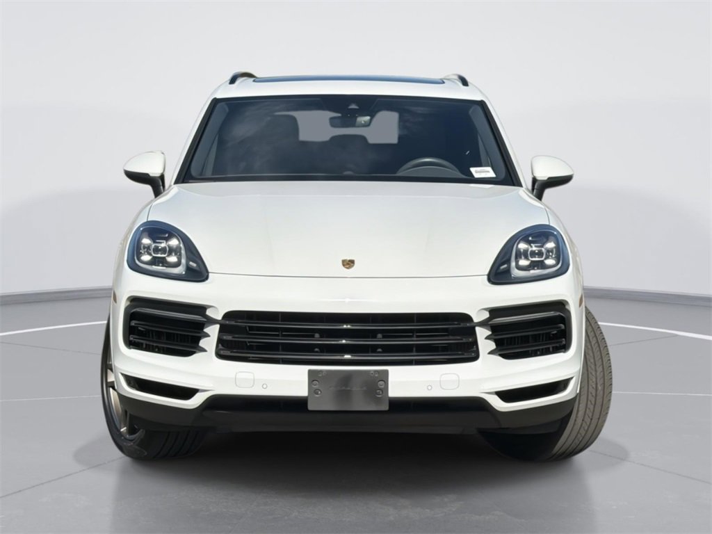 2020 Porsche Cayenne photo 2