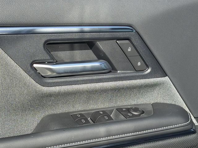 2026 GMC Sierra EV Elevation - Photo 22