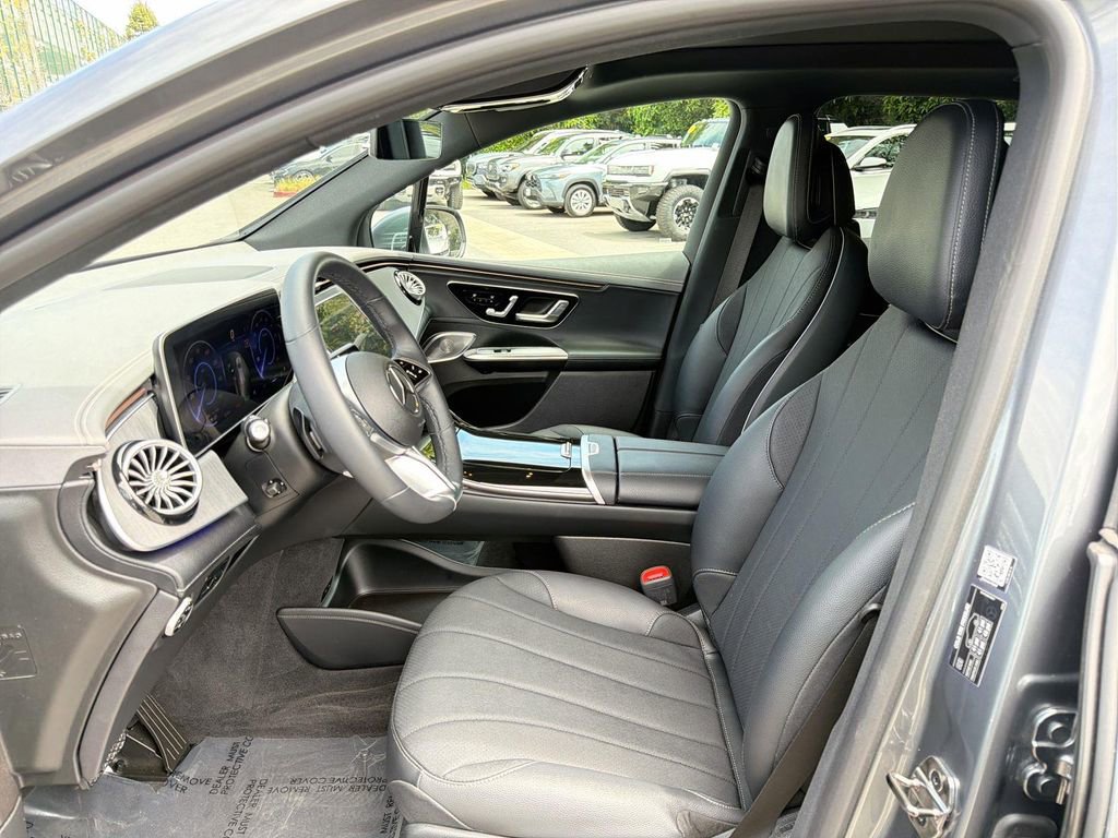 2025 Mercedes-Benz EQE SUV Base - Photo 21