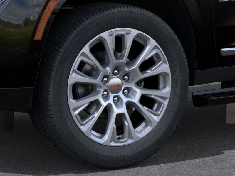 2026 GMC Yukon Denali - Photo 33