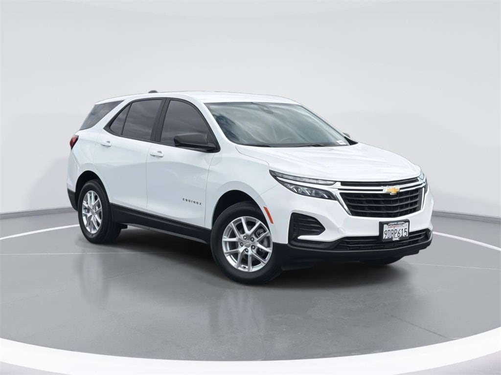 2022 Chevrolet Equinox LS
