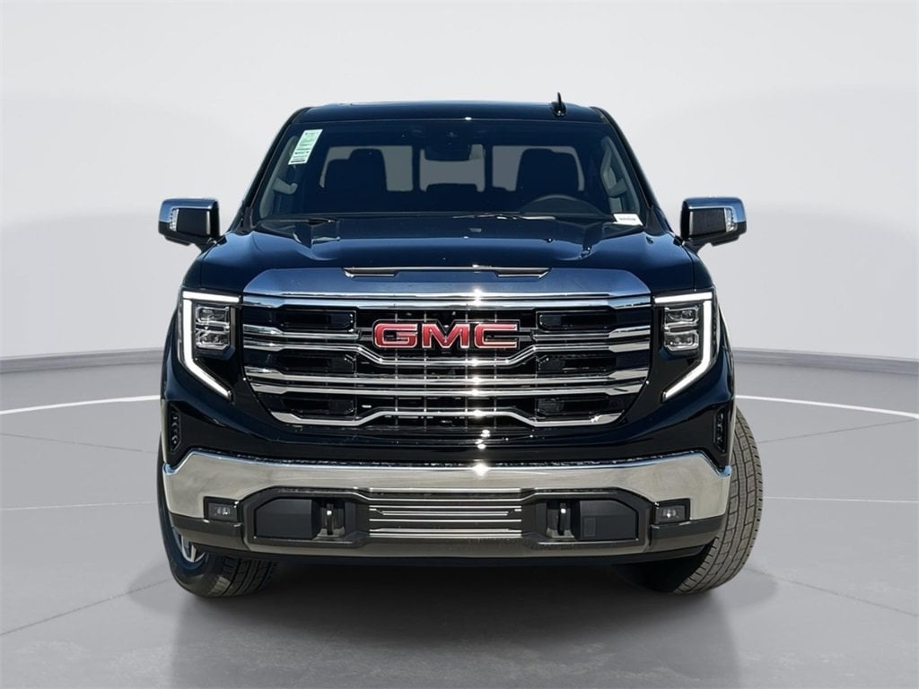 New 2025 GMC Sierra 1500 SLT Truck