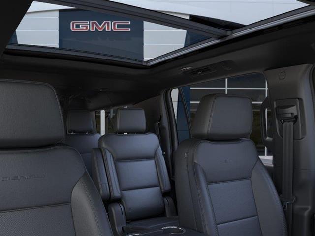 2026 GMC Yukon XL Denali - Photo 24