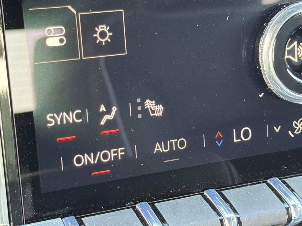 2026 GMC Sierra EV Elevation - Photo 17