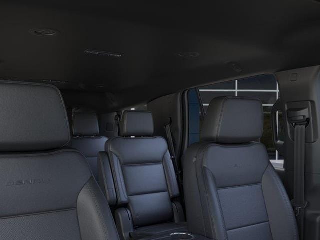 2026 GMC Yukon Denali - Photo 24