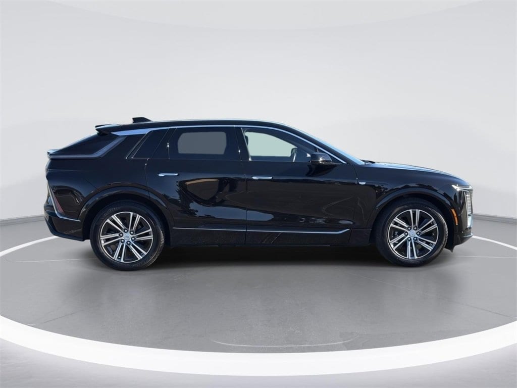 Used 2025 CADILLAC LYRIQ Luxury 1 SUV