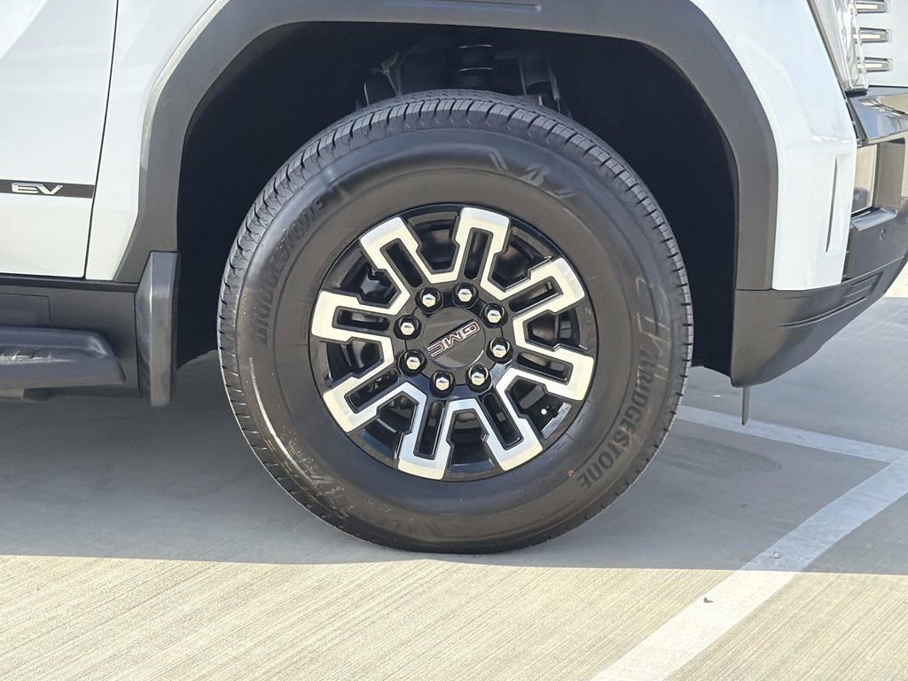 2026 GMC Sierra EV Elevation - Photo 35