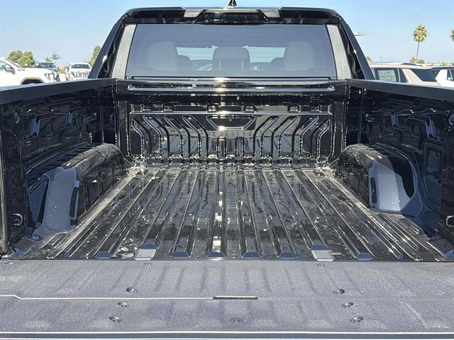 2026 GMC Sierra EV Elevation - Photo 29
