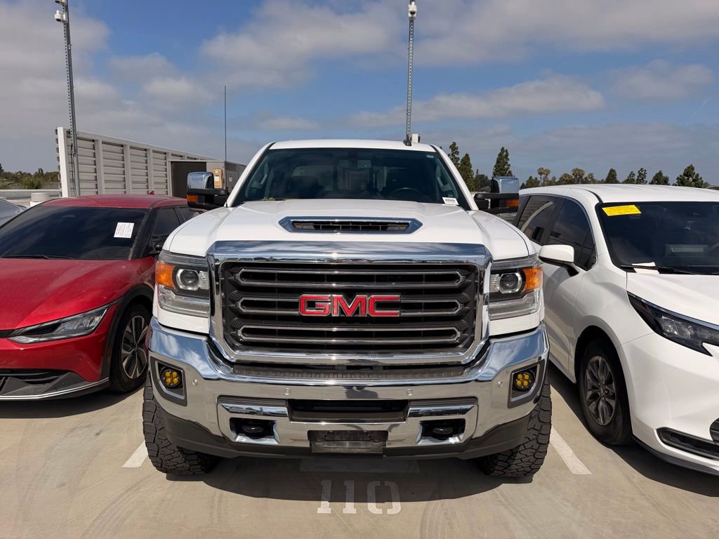 2017 GMC Sierra 4WD Crew Cab Standard Box SLT's photo