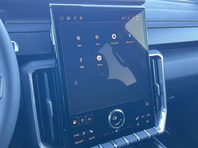 2026 GMC Acadia Elevation - Photo 18