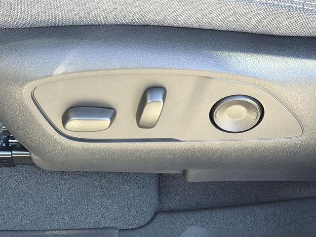2026 GMC Sierra EV Elevation - Photo 24