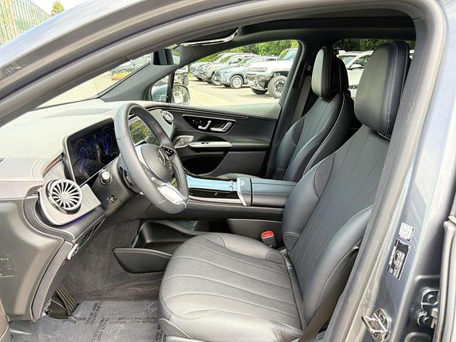 2025 Mercedes-Benz EQE SUV Base - Photo 21