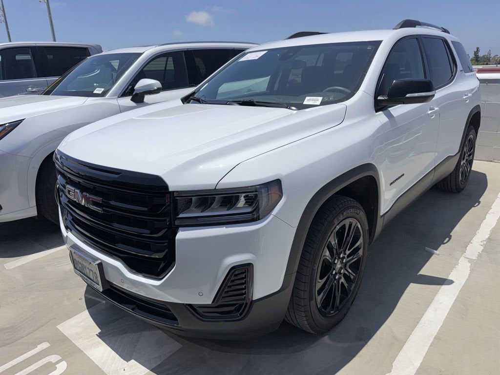 2023 GMC Acadia SLE FWD's photo