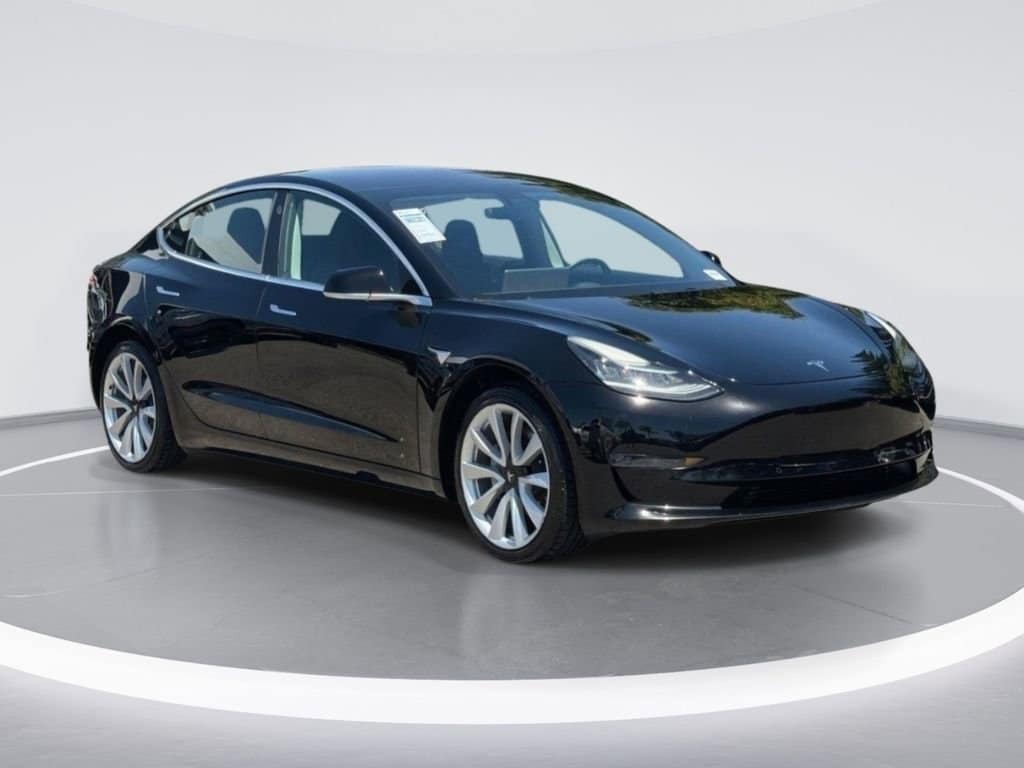2018 Tesla Model 3 Long Range's photo