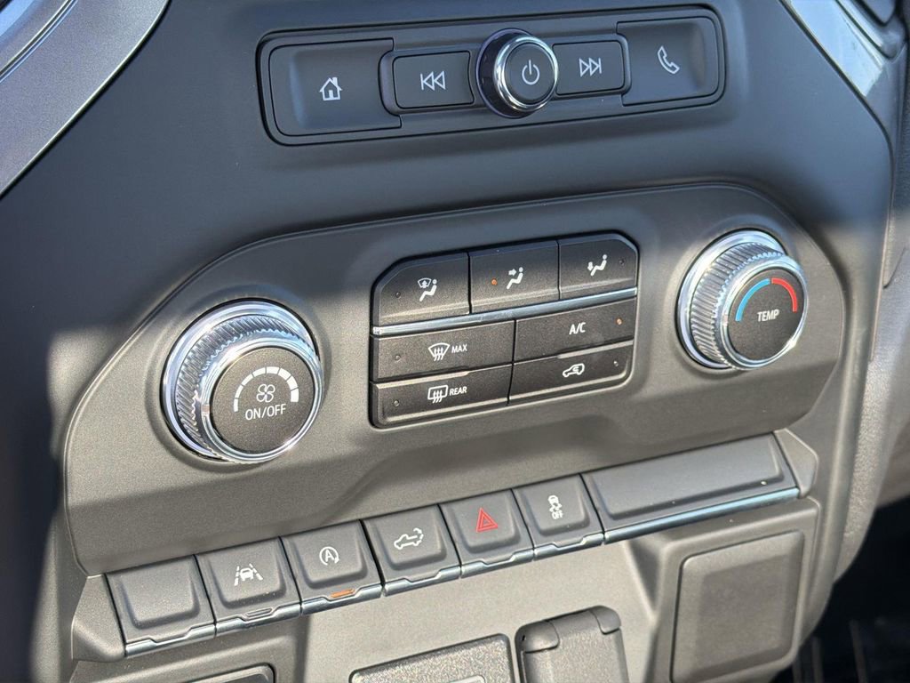 2025 GMC Sierra 1500 Pro - Photo 10