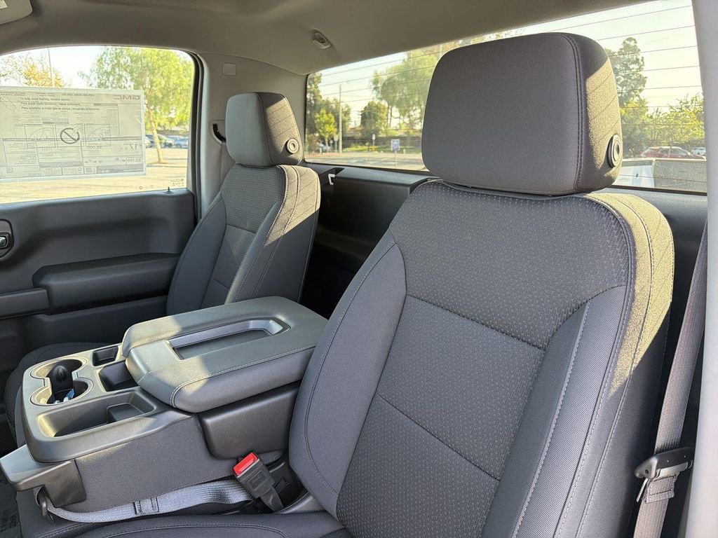 2025 GMC Sierra 1500 Pro - Photo 19