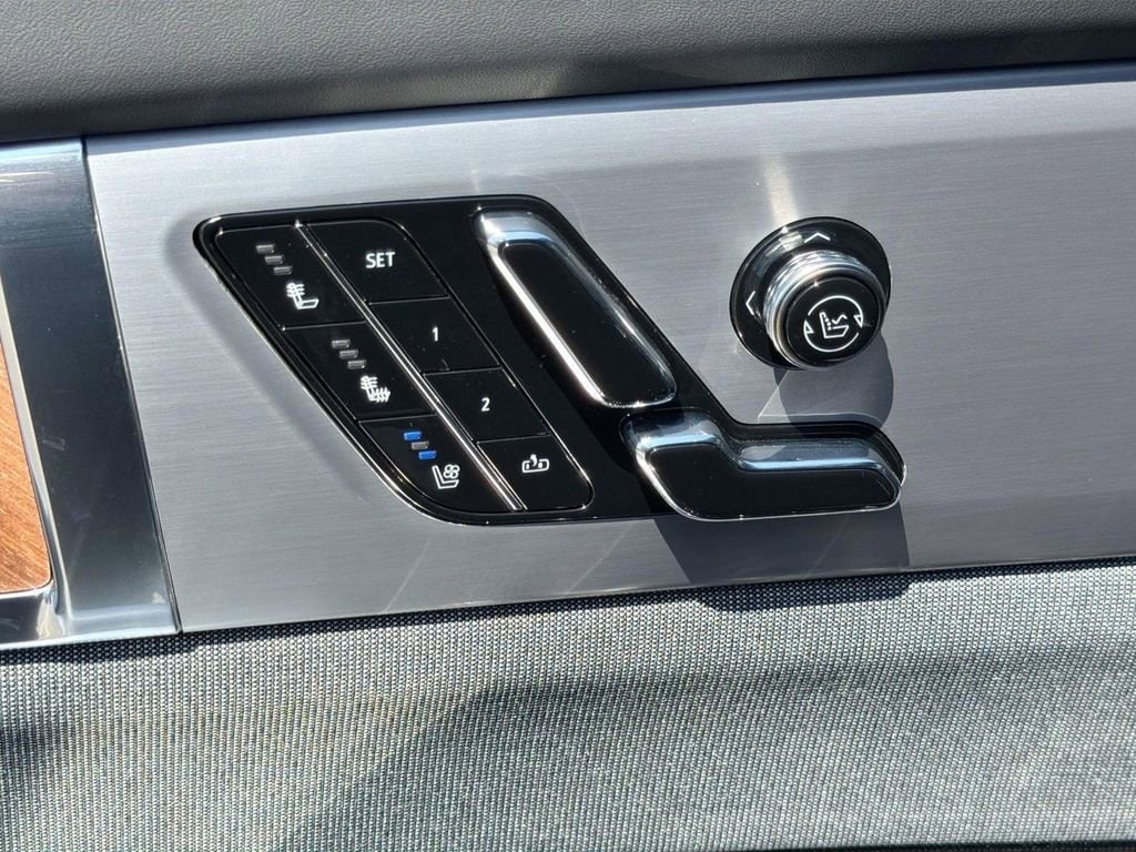 2026 Cadillac VISTIQ Premium Luxury - Photo 22