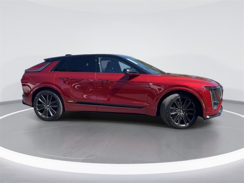 New 2026 CADILLAC LYRIQ V-Series Premium SUV