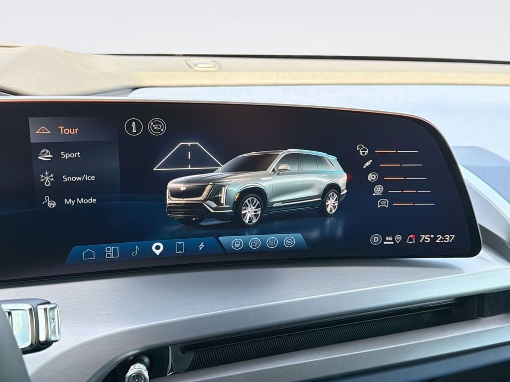 2026 Cadillac VISTIQ Premium Luxury - Photo 17