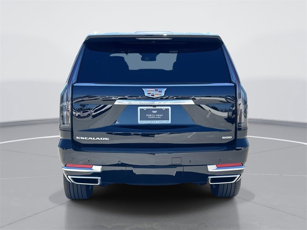 2025 Cadillac Escalade ESV Luxury photo 4