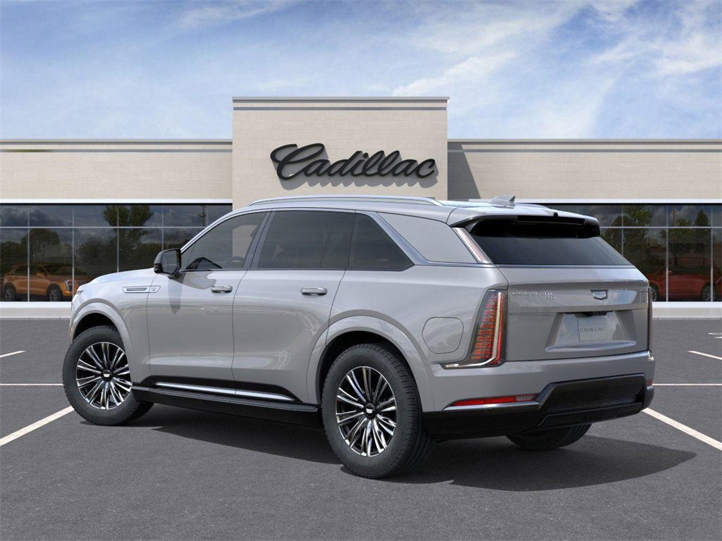 2026 Cadillac Escalade IQ Luxury photo 3