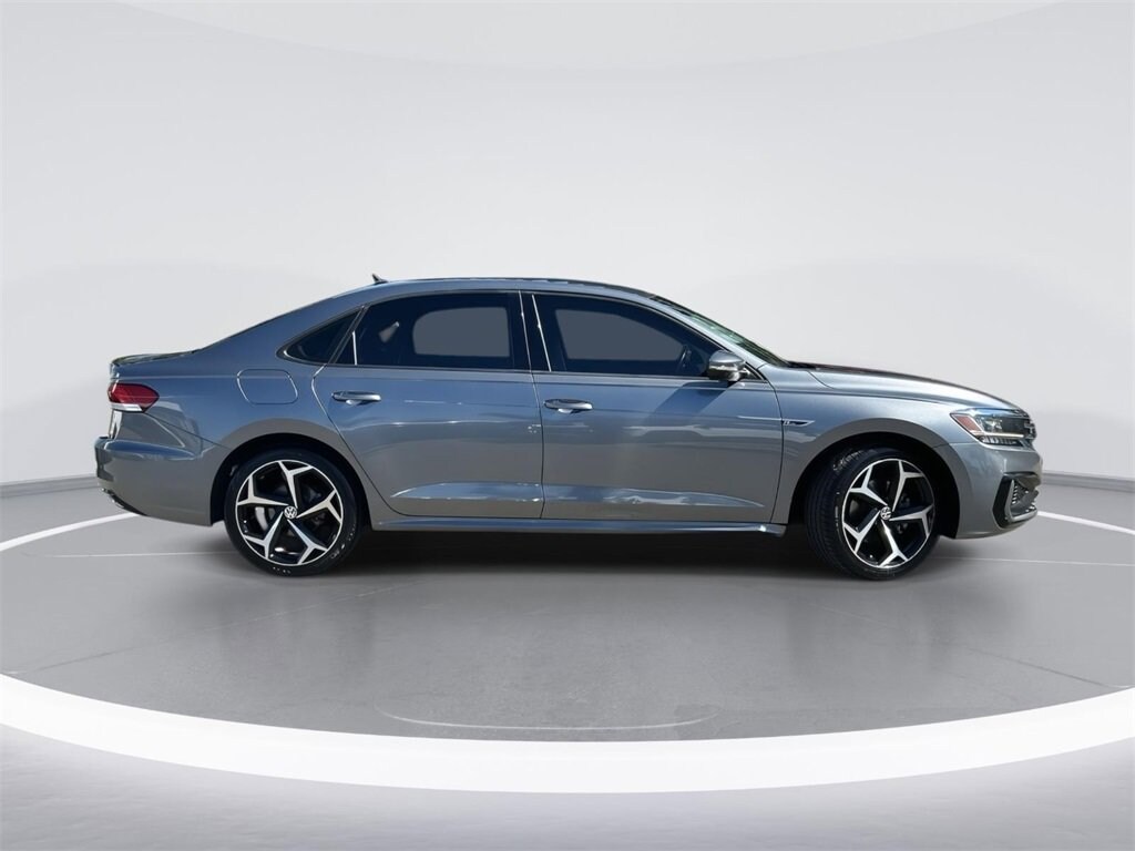 Used 2020 Volkswagen Passat 2.0T R-Line