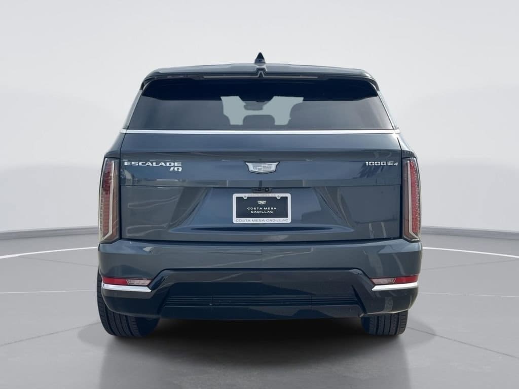 2025 Cadillac Escalade IQ Luxury 2 - Photo 4
