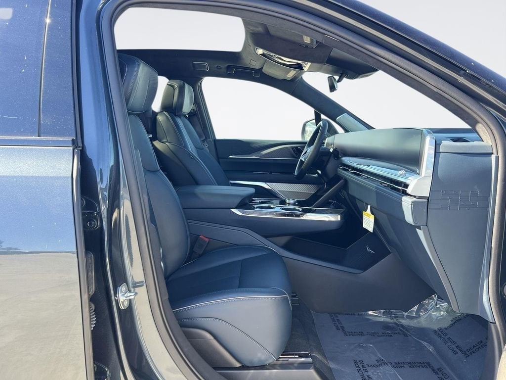 2025 Cadillac Escalade IQ Sport 2 - Photo 35