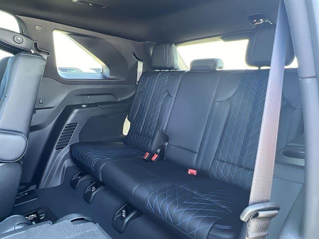 2026 Cadillac Escalade IQ Sport - Photo 31