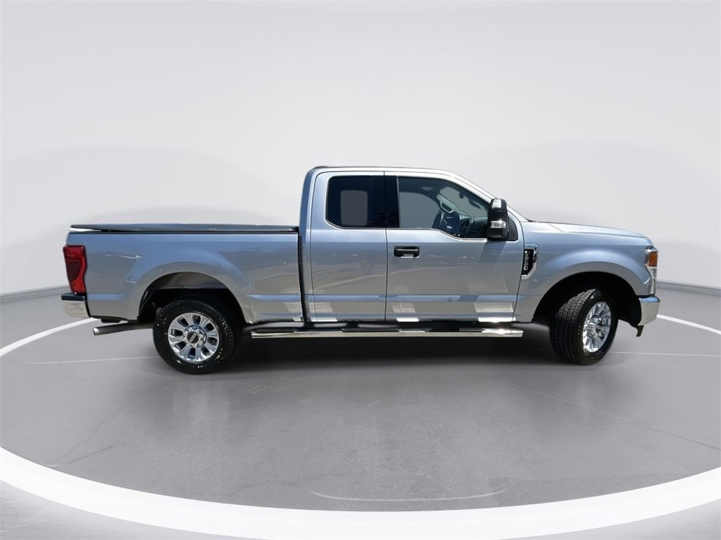 2020 Ford F-250 XL photo 3