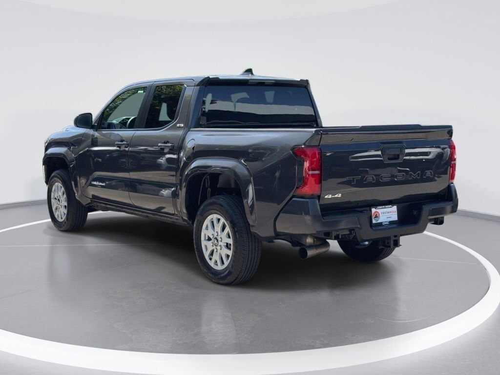 Used 2026 Toyota Tacoma 4WD SR5