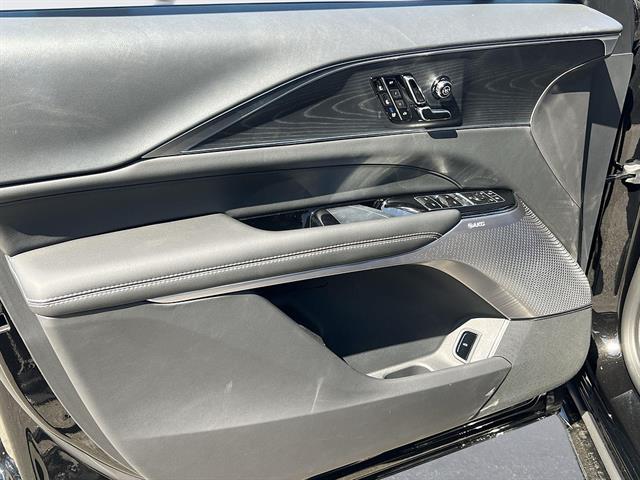 2026 Cadillac LYRIQ V - Photo 10
