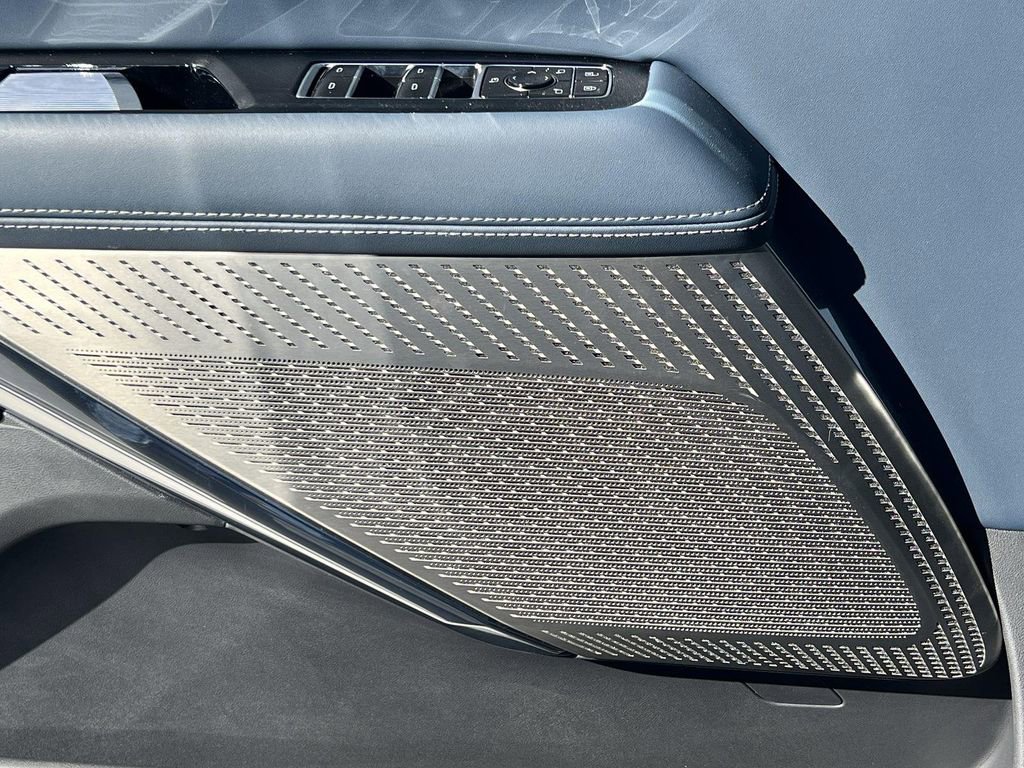 2025 Cadillac Escalade IQ Sport 2 - Photo 24